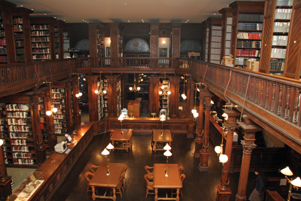 Figure 1. BHS’ Othmer Library, circa 2008. Courtesy of the Brooklyn Historical Society.